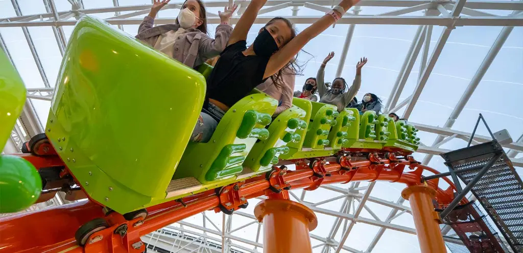 BE_Nickelodeon-Universe_03.webp
